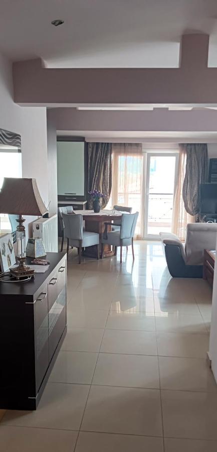 Revi'S Apartments Неос-Мармарас Экстерьер фото